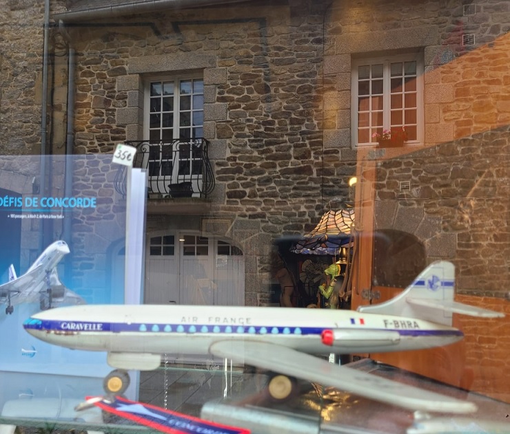 04 Juillet 2024 : Vitrine Concorde sur Dinan
