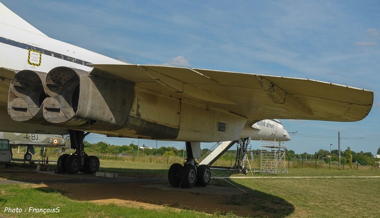 Juin 2025 : Visite Athis Aviation Musée Delta en compagnie de Pauline, Jérôme et Vincent 
