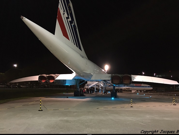 Concorde by night