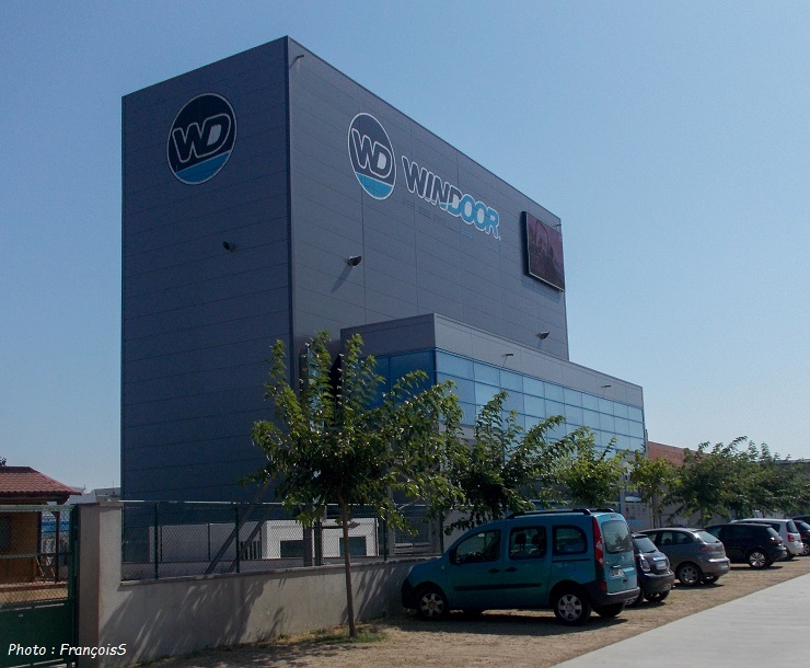 WinDoor