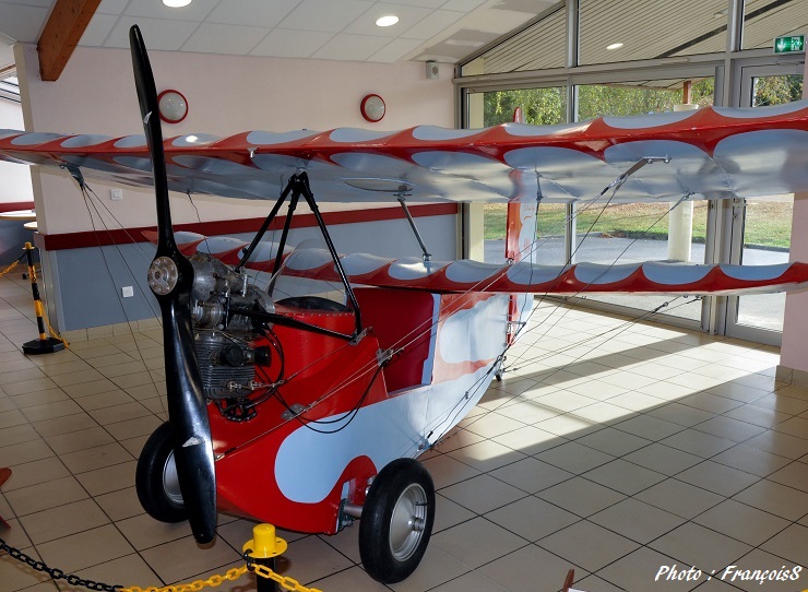 Les Aéroplanes