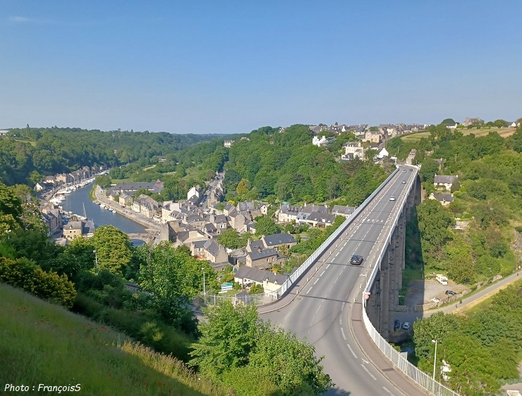 31 Mai 2023 : Repas Concorde sur Dinan à « L'Auberge du Pélican »