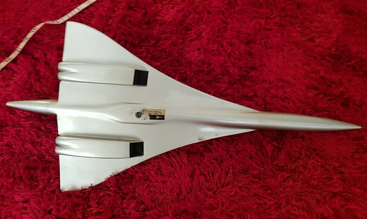 Concorde KLM Royal Dutch Airline des années 60 (échelle 1/100)