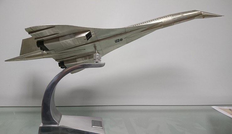 Maquette Concorde feuilles d'aluminium