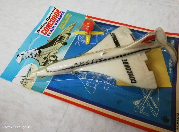 Jouet "volant" Hong Kong Concorde British Airways (années 70)