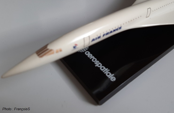Maquette aerospatiale Concorde F-BVFA de 1970 (échelle 1/200)