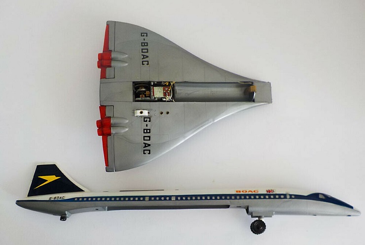 Jouet Concorde en tôle G-BOAC (1/150ème)