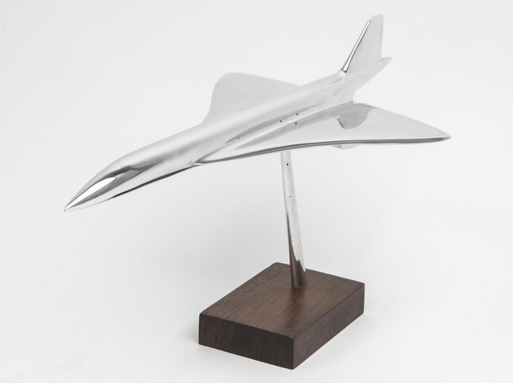 Maquette Concorde chromée