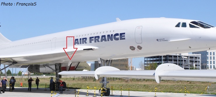 Fuselage : Antenne VHF2 (Glide Antenna)