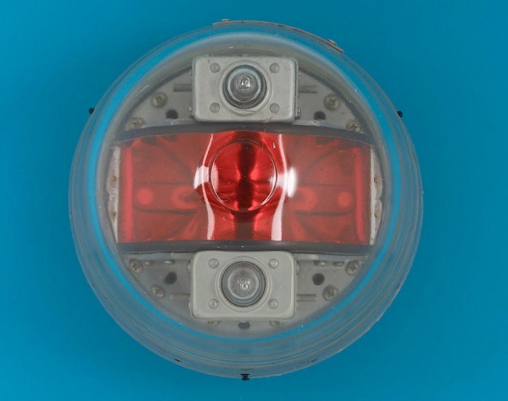Fuselage : Lampes de cône (Tail Cone Navigational Lamp) 