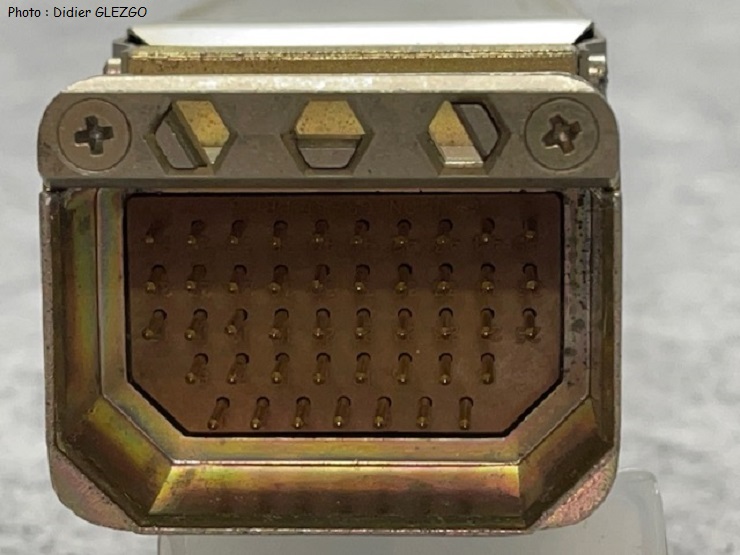 Pièce du cockpit : Module Inverter Protection