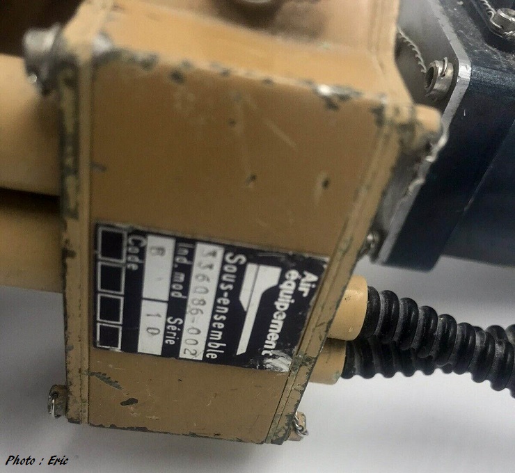 Cockpit : Vérin de sensations artificielles lacet (Artificial feel - Hydraulic Yaw)