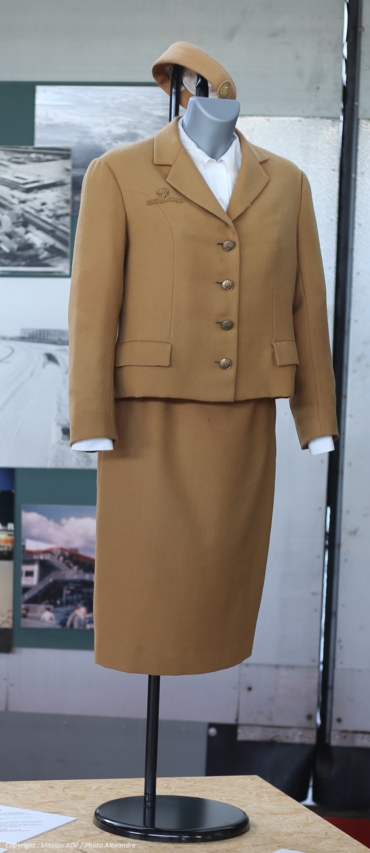 ADP Hôtesse (année 1960)