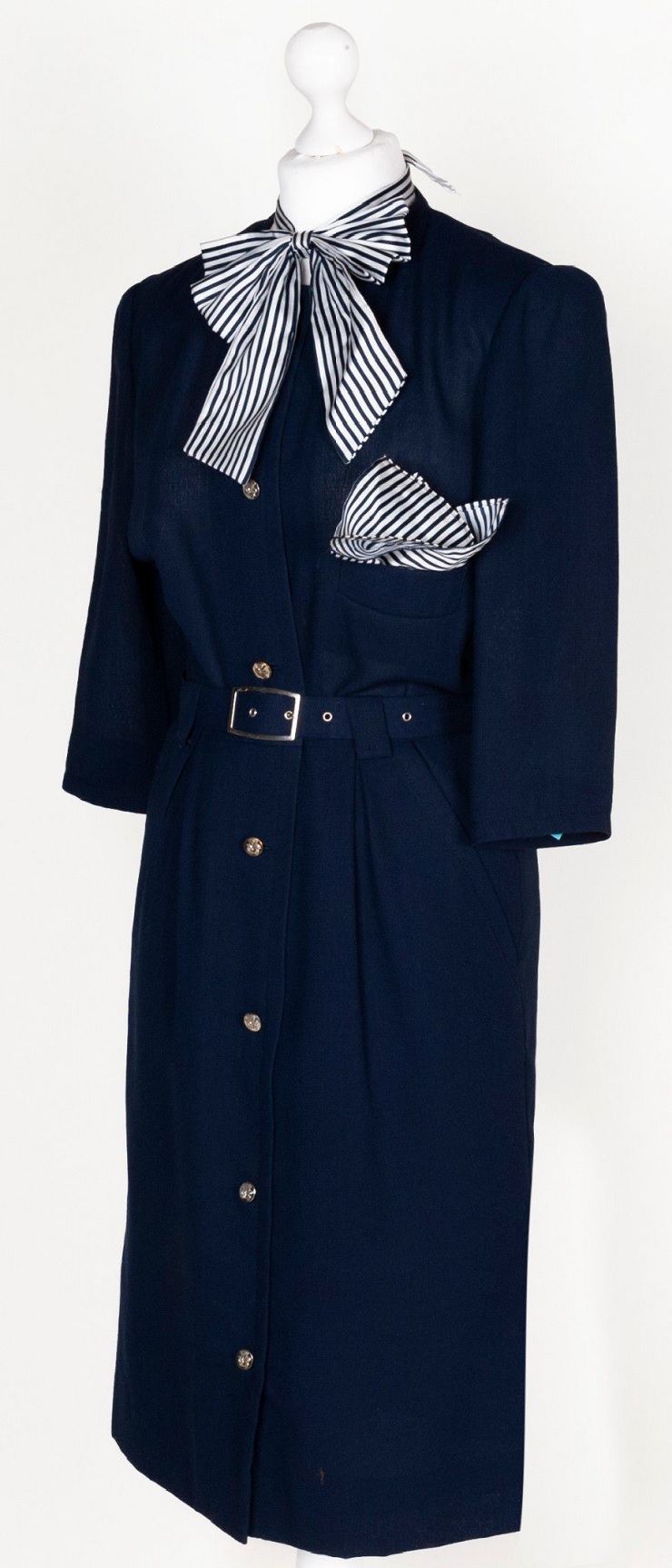 Uniforme d'hôtesse de la Compagnie AIR FRANCE - CARVEN (1987) 
