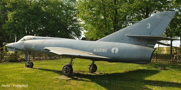 Pilote Etendard