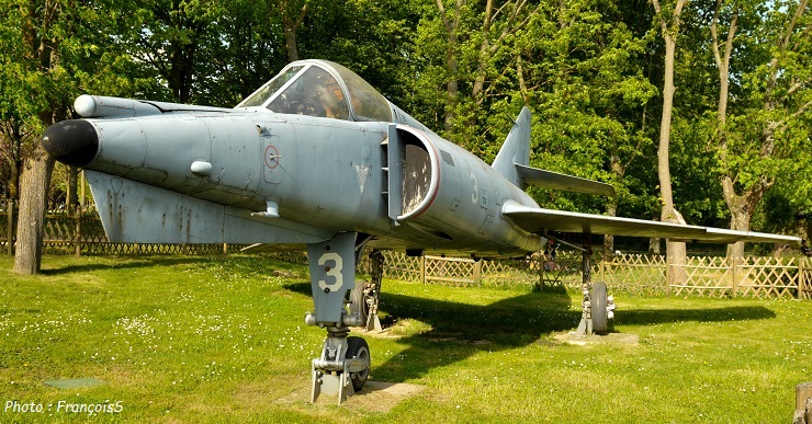 Pilote Etendard