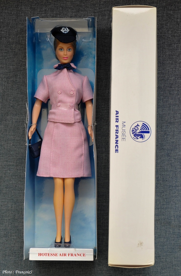 Hôtesse de l'Air de la Compagnie AIR FRANCE (Année 1969)