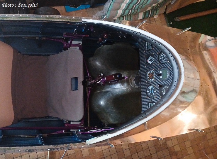 13 Juillet 2022 : Agencement cockpit