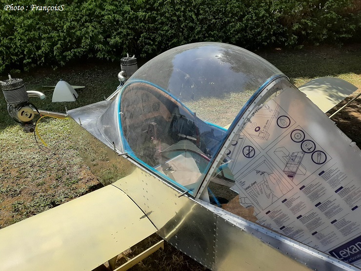 Nettoyage surface fuselage