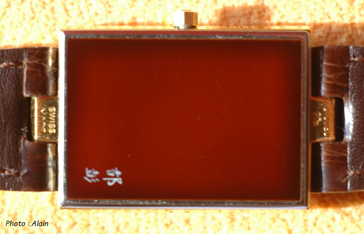 Montre en Laque de Chine