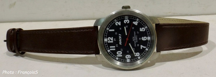 Montre "Concorde" de la revue aéronautique "Mach1" N°4