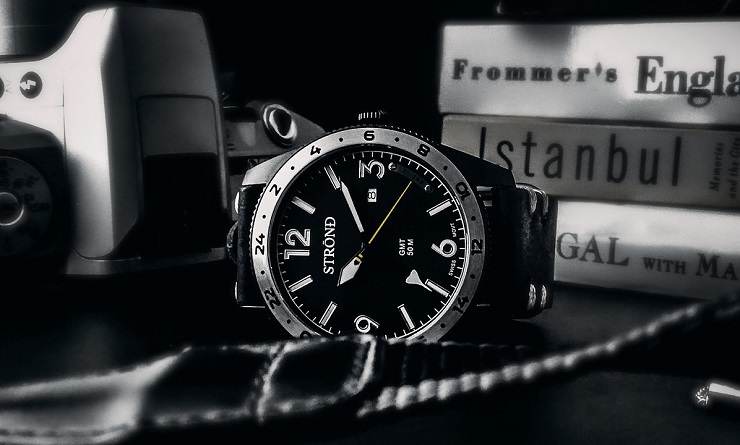 STROND - SSC-101 24h GMT, All Black with Steel Bezel