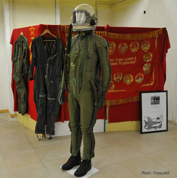 Pilote MIG-25