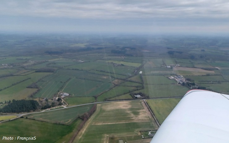 07 Mars 2023 : Vol en Robin DR401-120 et "Piper PA46"