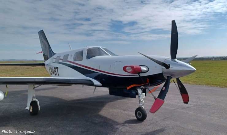 07 Mars 2023 : Vol en Robin DR401-120 et "Piper PA46"