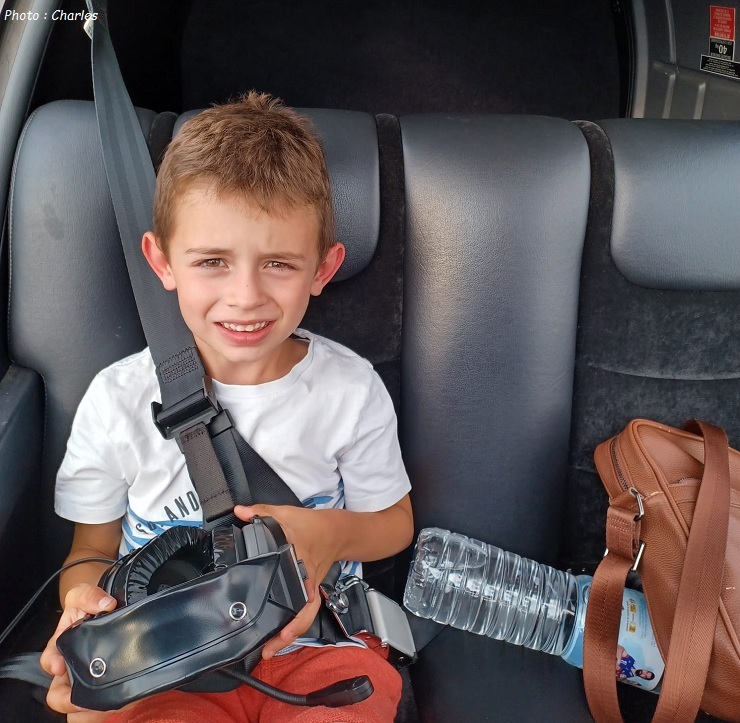 22 Juin 2023 : Vol en Robin DR401-120 avec Charles et son fils