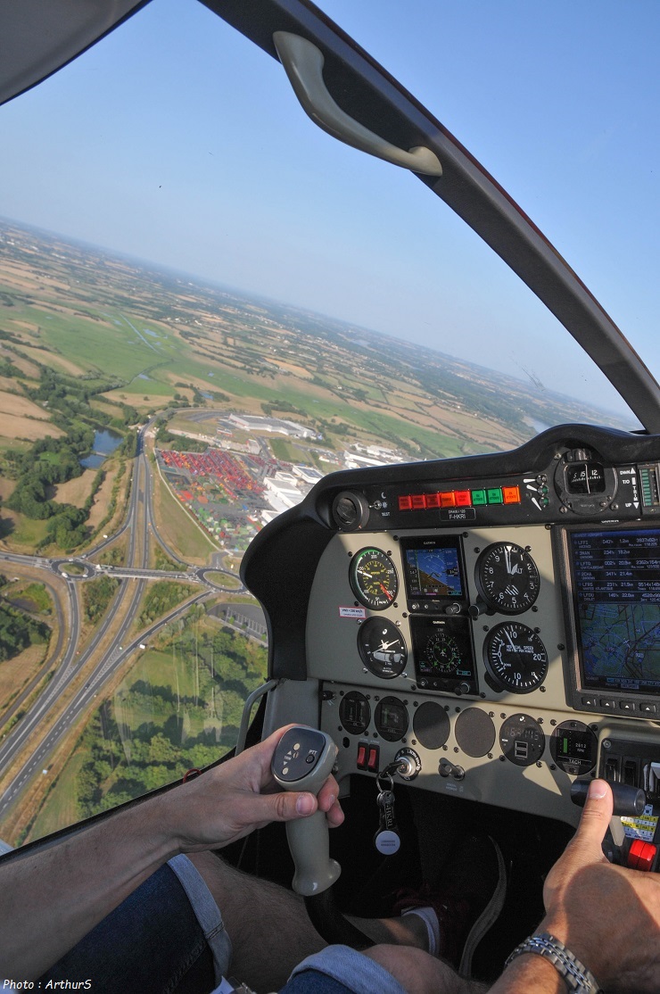 06 Juillet 2023 : Cholet et Mauléon en Robin DR401-120 avec Arthur 