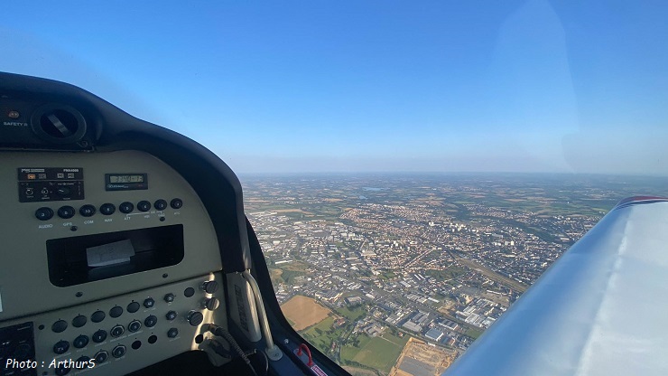 06 Juillet 2023 : Cholet et Mauléon en Robin DR401-120 avec Arthur 