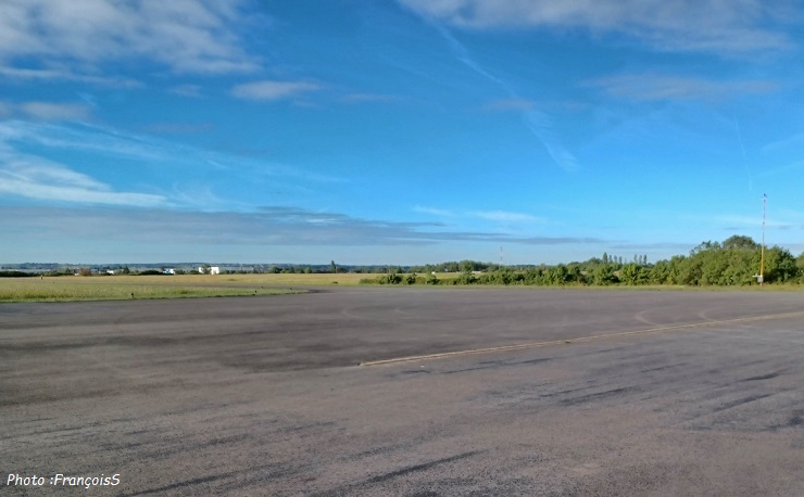 08 Aout 2023 : Vol vers Montaigu en Robin DR401-120 