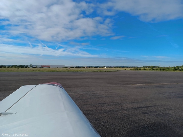 08 Aout 2023 : Vol vers Montaigu en Robin DR401-120 