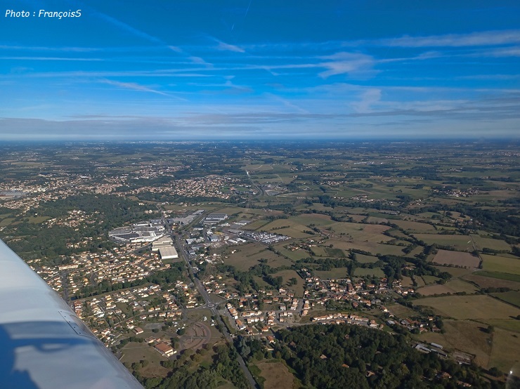 08 Aout 2023 : Vol vers Montaigu en Robin DR401-120 
