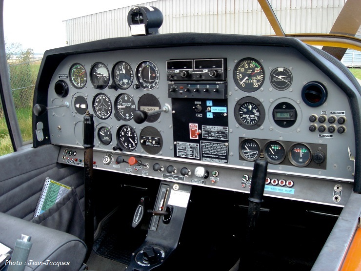 DR400 Chavenay