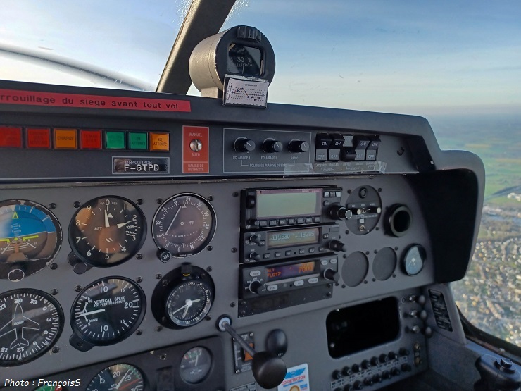 21 Mars 2024 : Vol en Robin DR400-160 vers Redon