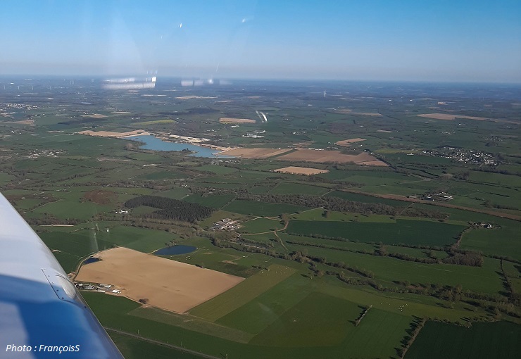 29 Mars 2021 : Vol en Robin DR401 à destination de Laval