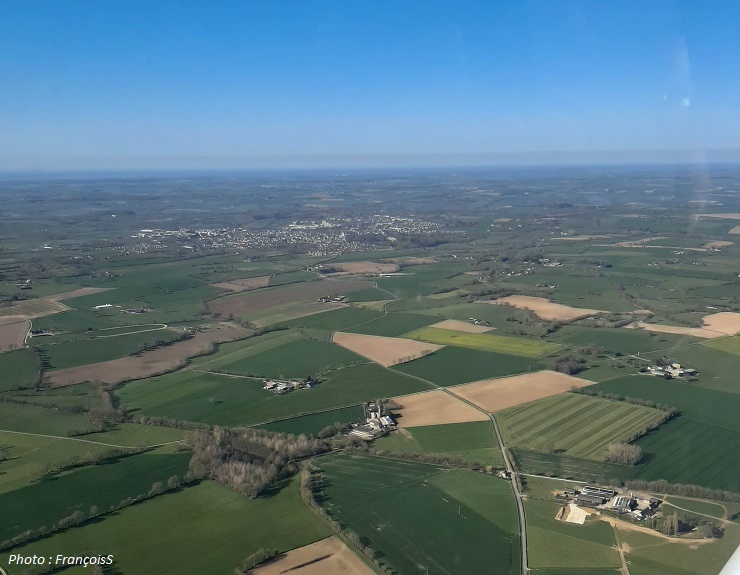 29 Mars 2021 : Vol en Robin DR401 à destination de Laval