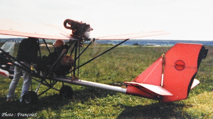 Années 80 : Première séance de pilotage sur ULM
