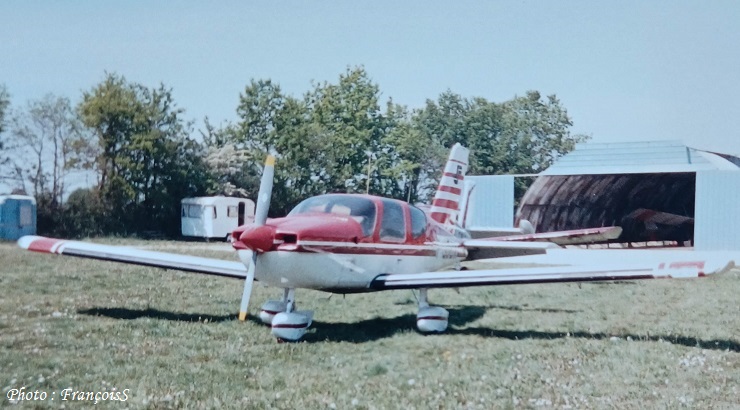 Années 80 : Première séance de pilotage sur ULM