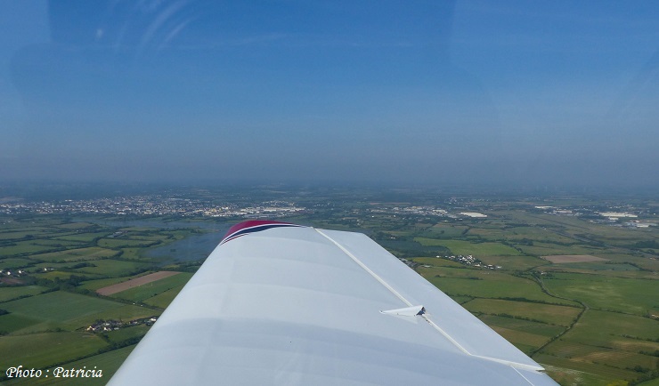 Robin DR401 en compagnie de Patricia