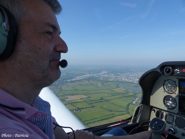 Robin DR401 en compagnie de Patricia