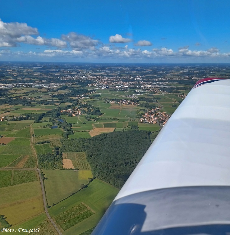 27 Juin 2022 : Robin DR401 à destination de Montaigu