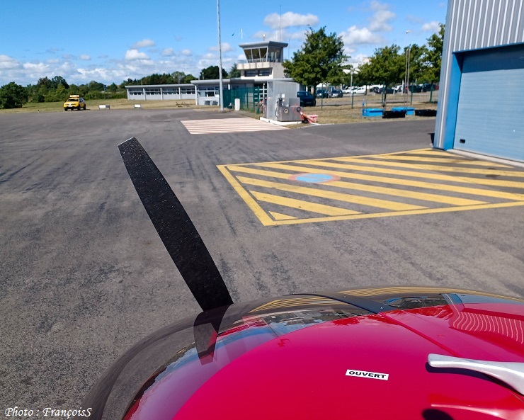 27 Juin 2022 : Robin DR401 à destination de Montaigu