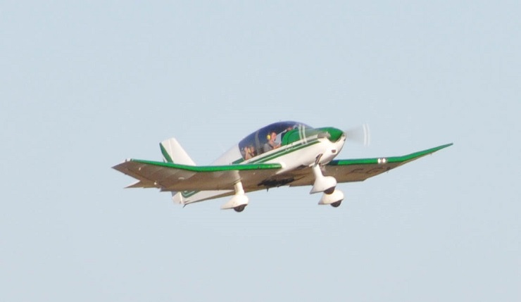 01 Aout 2015 : Premier vol de Martin en Robin Dr400