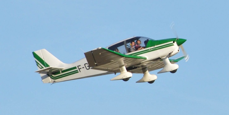 01 Aout 2015 : Premier vol de Martin en Robin Dr400